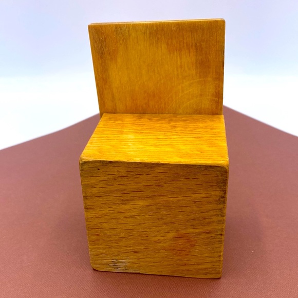 Beautiful Tree And Mountain Inlay Trinket Box - Picture 5 of 5